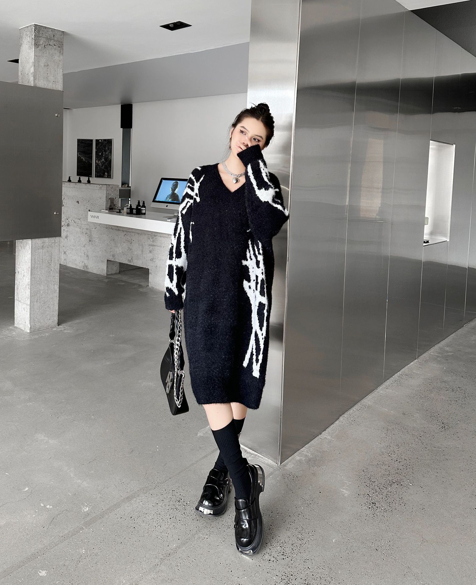 【J.Fashion】 ロングニット おしゃれ 個性的なデザイン ニットワンピース vネック レディース ロングセーター メガ割 【J.Fashion】 ロングニット おしゃれ 個性的なデザイン ニットワンピース vネック レディース ロングセーター メガ割