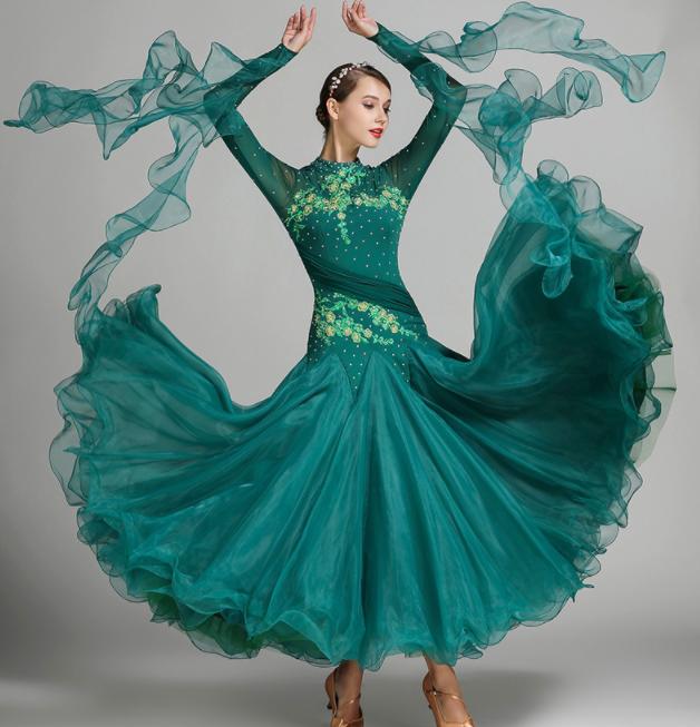 モダンドレス　新作ゴージャズな社交ダンスドレス　リボンボリュームラテンワルツ衣装　スパンコールキラキラ舞台ステージ服　競技着 練習服　レッスン着　発表会舞台演出服　インターナショナルダンス衣装