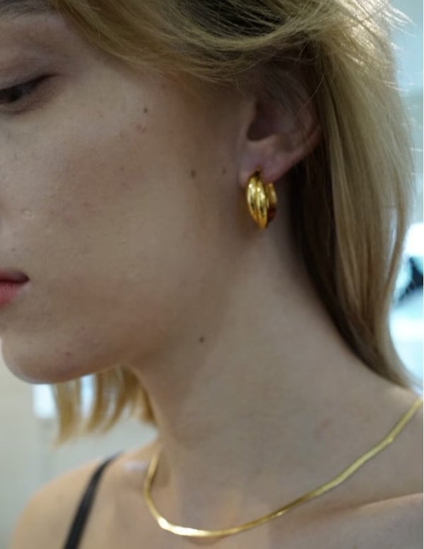 【justLoveR.】Isabelle Hoop Earrings ピアス BTS ジミン着用 楽天市場】☆配送無料☆BTSジミン＆テテ着用 [justLoveR