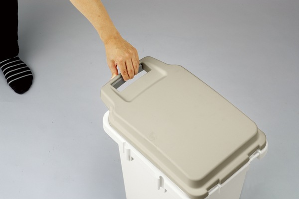 ダストボックス RSD-72 ワンハンドパッキンペール 70J ゴミ箱 容量約70L 分別ゴミ箱 フタ付き ダストボックス におい漏れ防止 トラッシュカン