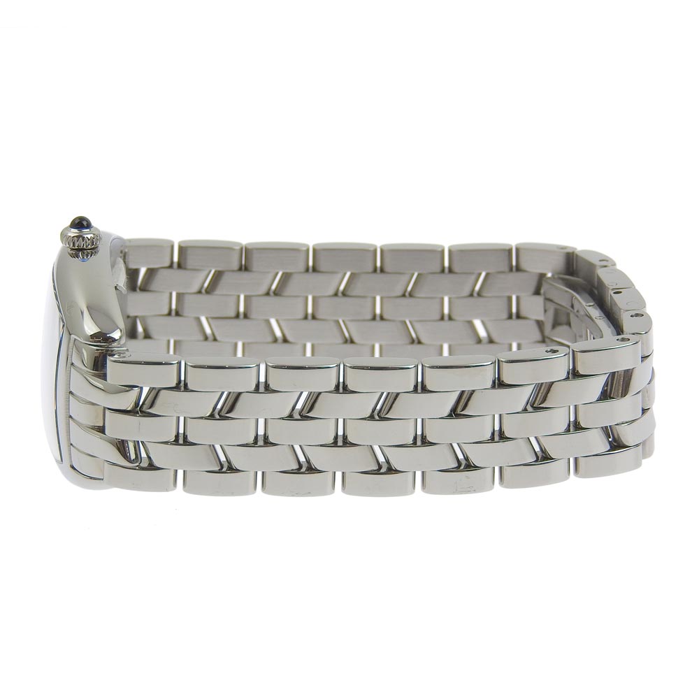 トノーカーベックス 1752QZ 腕時計 ステンレススチール クオーツ アナログ表示 レディース 黒文字盤 中古品 A-ランク トノーカーベックス 1752QZ 腕時計 ステンレススチール クオーツ アナログ表示 レディース 黒文字盤 中古品 A-ランク