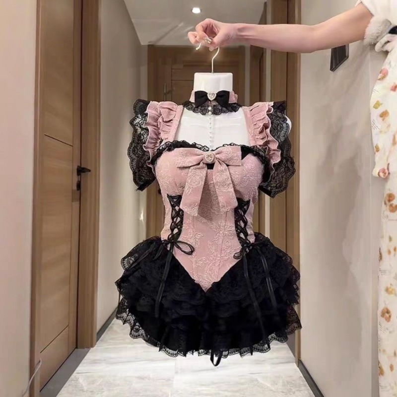 【急速発送】甘辛新作バレエ風フライングスリーブキャミソールワンピースデザイン感レースポンポンスカート秋の万能アイテム 【急速発送】甘辛新作バレエ風フライングスリーブキャミソールワンピースデザイン感レースポンポンスカート秋の万能アイテム