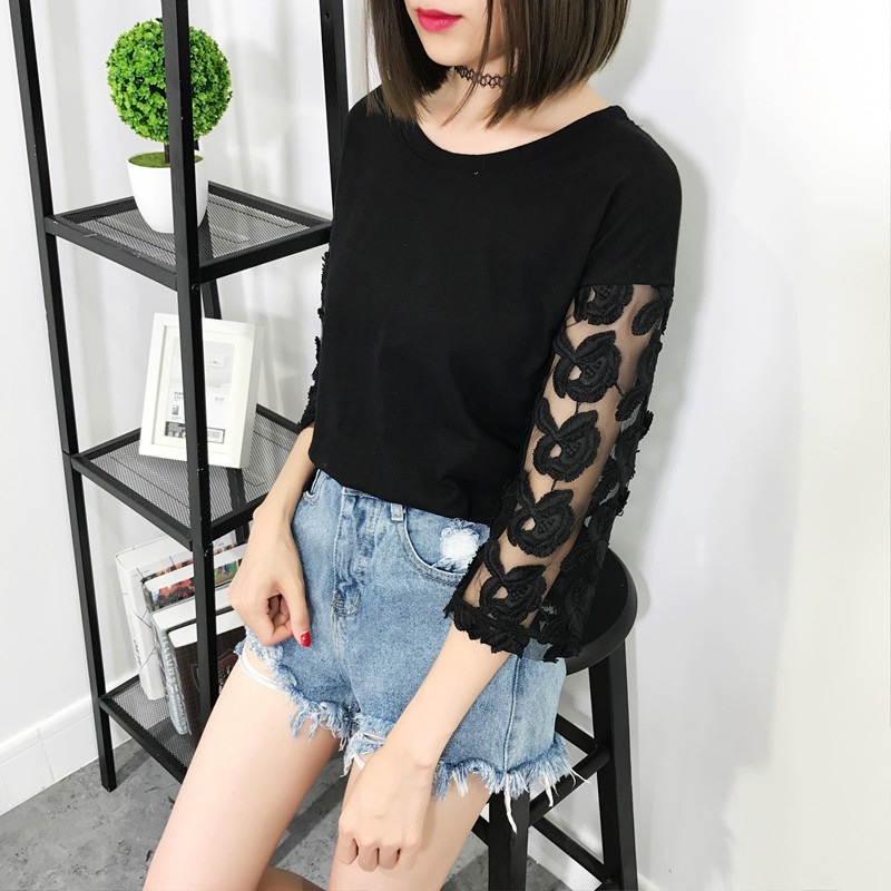 2478. 花柄レース袖シャツ　（ブラック）　春夏　通学　通勤　カジュアル　大人　可愛い　お出かけ　ショッピング　女子会　ランチ　カフェ　デート　お呼ばれ