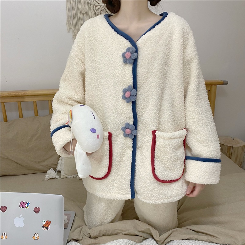 レディースパジャマ 長袖 前ボタン 白 襟なし レディースパジャマ 長袖 前ボタン 白 襟なし