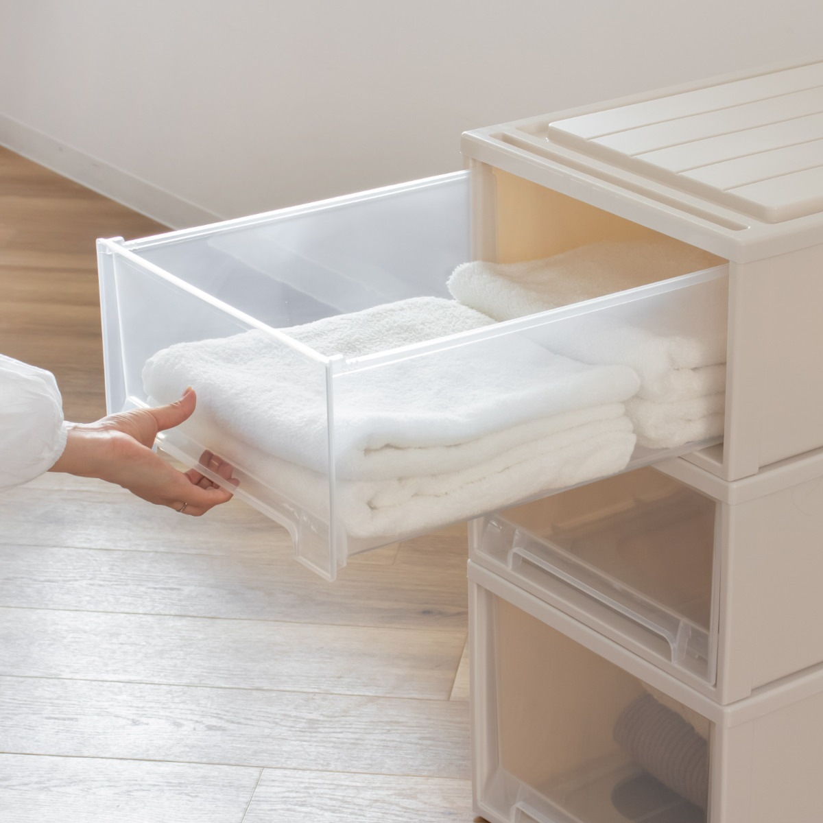 収納ケース 4個セット Fitsケースに積み重ねられる ビュートケース L-23 引き出し 押入れ 収納 衣装ケース 押入れ収納 積み重ね 幅39 奥行74 高さ23 天馬 日本製 収納ケース 4個セット Fitsケースに積み重ねられる ビュートケース L-23 引き出し 押入れ 収納 衣装ケース 押入れ収納 積み重ね 幅39 奥行74 高さ23 天馬 日本製