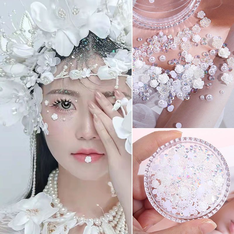 【1つ買うと1つ無料】【メガ割】ラッキーボックス アイメイク顔輝くダイヤモンドパール壊れたダイヤモンドスパンコール音楽祭ハニメイクステージパフォーマンスフォトスタジオ自撮りガールズグループ