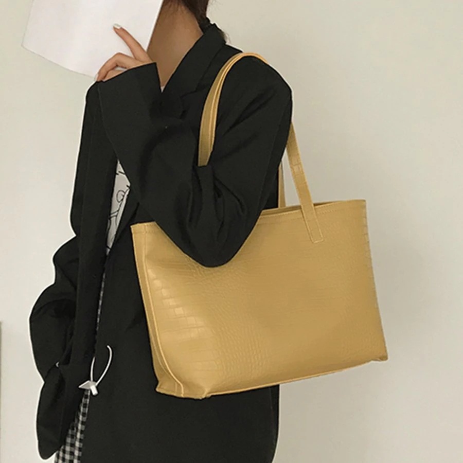 A4 トートバッグ クロコダイル柄 鞄 かばん ブラック ベージュ ライトブラウン ホワイト イエロ A4 トートバッグ クロコダイル柄 鞄 かばん ブラック ベージュ ライトブラウン ホワイト イエロ