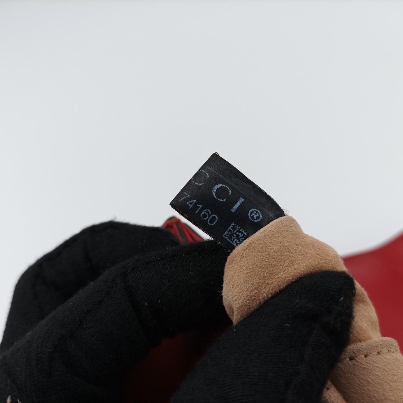 パドロックレッドレザー432182D021174160中古 パドロックレッドレザー432182D021174160中古