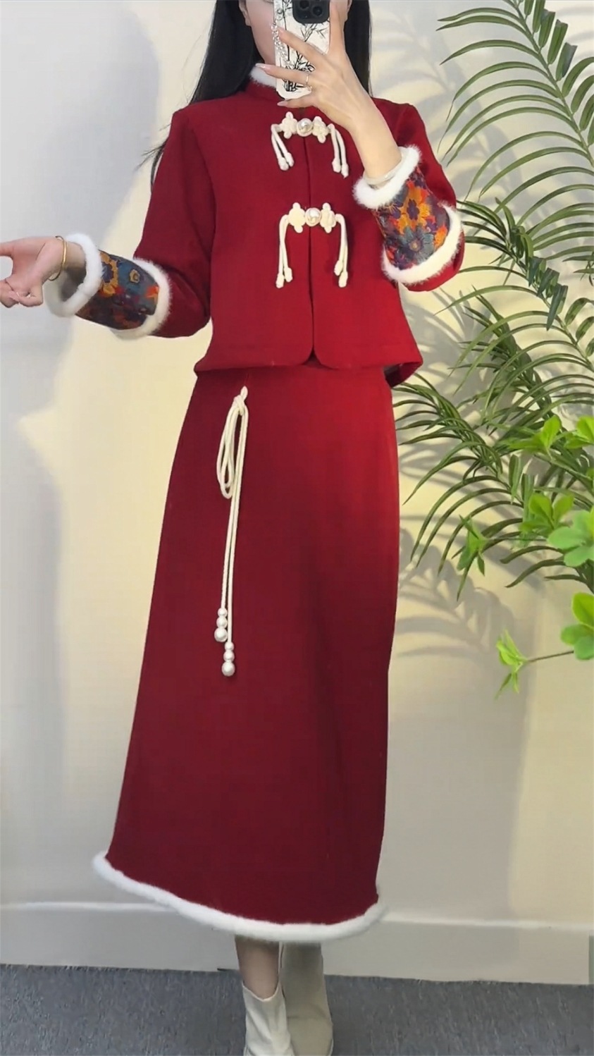 デザイン感秋冬 新年セットファッション クリスマス 衣装 新しい中国風 2点セット デザイン感秋冬 新年セットファッション クリスマス 衣装 新しい中国風 2点セット