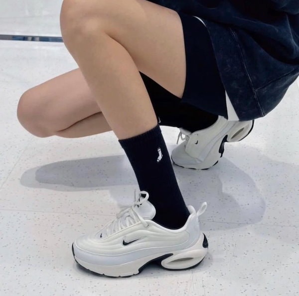 Qoo10] NIKE W AIR MAX PORTAL HF3