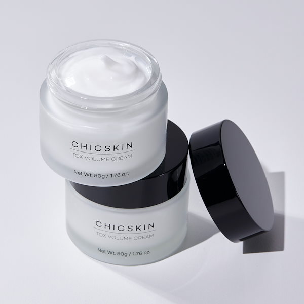 Qoo10] CHICSKIN トックスボリュームクリーム50g+ 贈呈