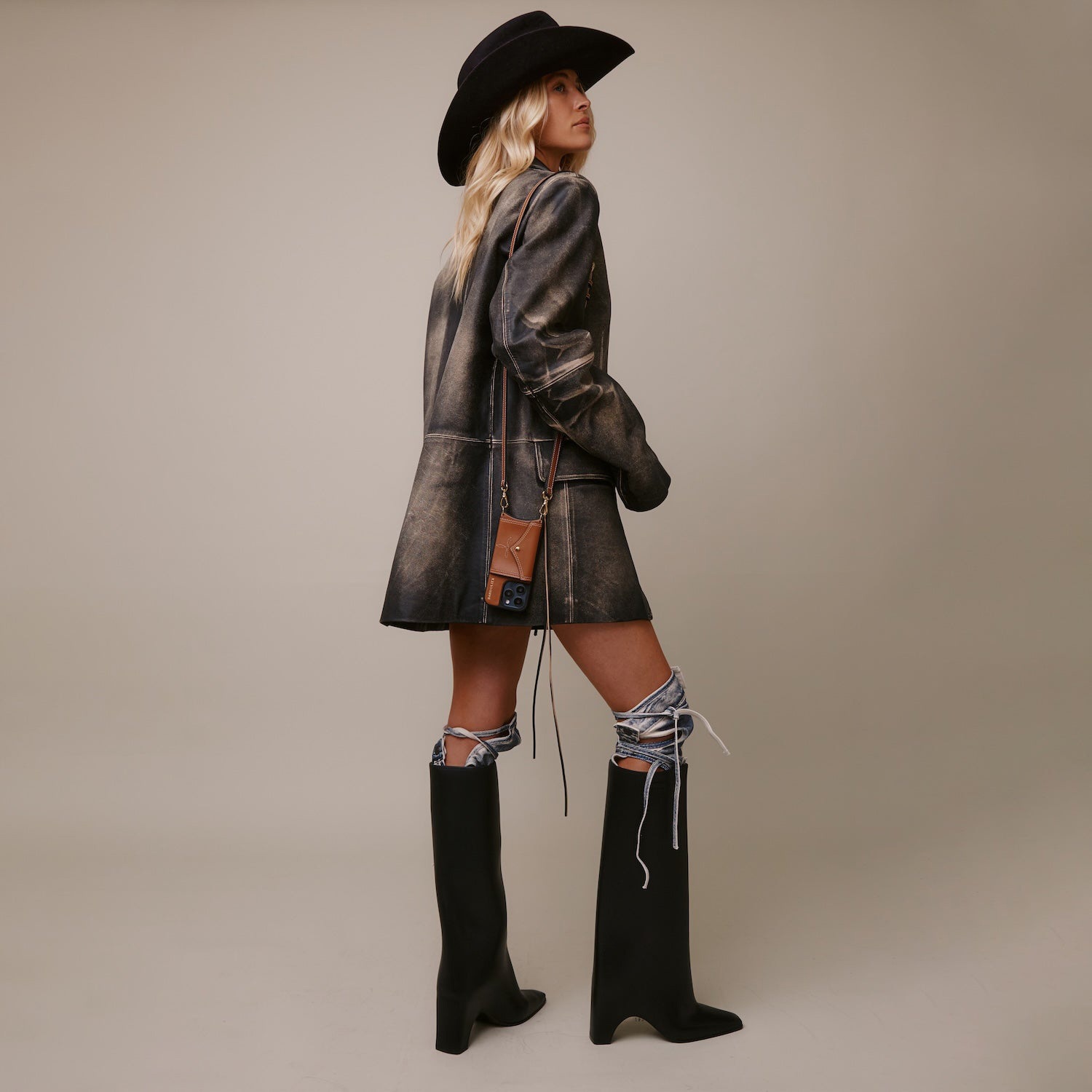 iphone15 15pro 15proMax スマホケース ショルダー 携帯 メンズ レディース 14CSD