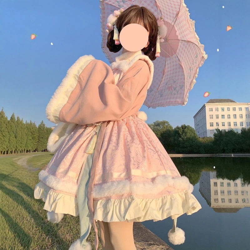 Lolita秋冬ベルベットワンピースロリータはスカートを着たことがある元日ワンピース新しい軍服がかわいい Lolita秋冬ベルベットワンピースロリータはスカートを着たことがある元日ワンピース新しい軍服がかわいい