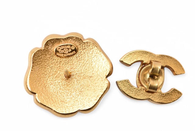 ピアス ヴィンテージ CCマーク アンティークゴールド【中古】 ピアス ヴィンテージ CCマーク アンティークゴールド【中古】