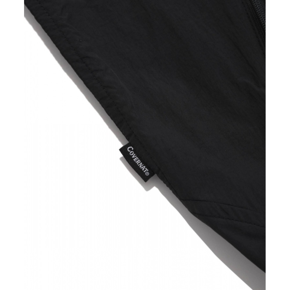 COVERNAT 軽量パッカブルウィンドブレーカーブラック