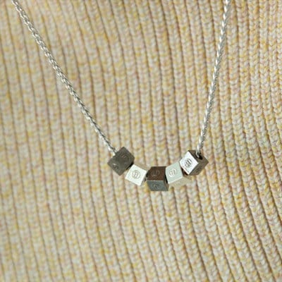 Qoo10] セブチ セブンティーン ジョンハン 着用