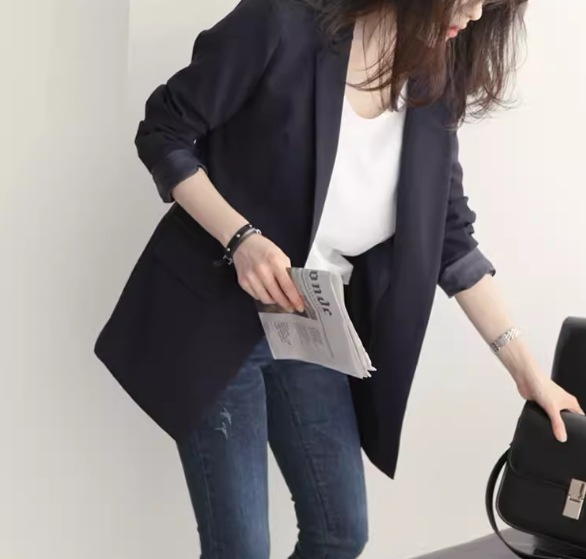 レディース ジャケット スーツ アウター 上着 ミドル丈 長袖 襟付き スーツカラー ポケット ボタン 大人可愛い きれいめ シンプル カジュアル 上品 おしゃれ かっこいい レトロ こなれ感 レディース ジャケット スーツ アウター 上着 ミドル丈 長袖 襟付き スーツカラー ポケット ボタン 大人可愛い きれいめ シンプル カジュアル 上品 おしゃれ かっこいい レトロ こなれ感