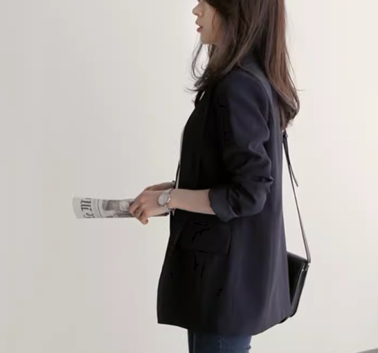 レディース ジャケット スーツ アウター 上着 ミドル丈 長袖 襟付き スーツカラー ポケット ボタン 大人可愛い きれいめ シンプル カジュアル 上品 おしゃれ かっこいい レトロ こなれ感 レディース ジャケット スーツ アウター 上着 ミドル丈 長袖 襟付き スーツカラー ポケット ボタン 大人可愛い きれいめ シンプル カジュアル 上品 おしゃれ かっこいい レトロ こなれ感