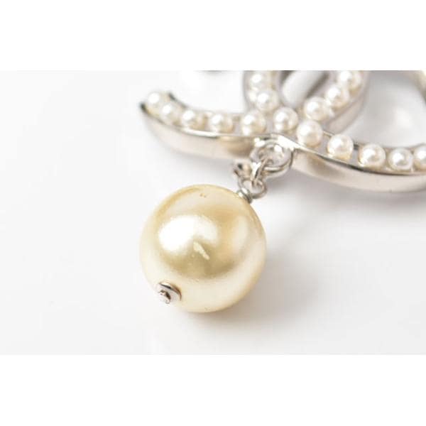 ブローチ CHANEL ピンブローチ ココマーク ラインストーン/パール