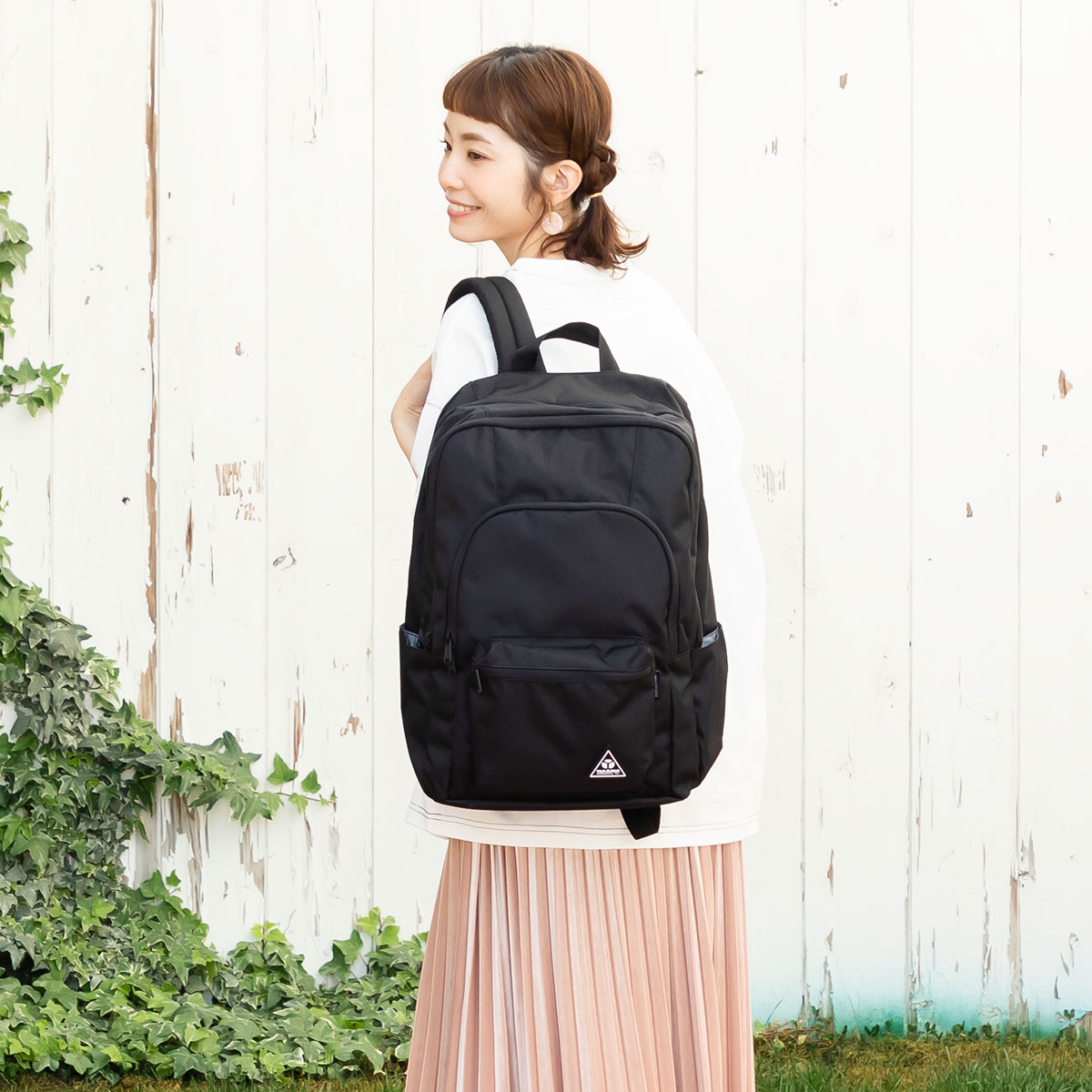 WHITE LABEL TRAVEL BACKPACK 大容量 B4 25L 0110400-J 2110413 WHITE LABEL TRAVEL BACKPACK 大容量 B4 25L 0110400-J 2110413