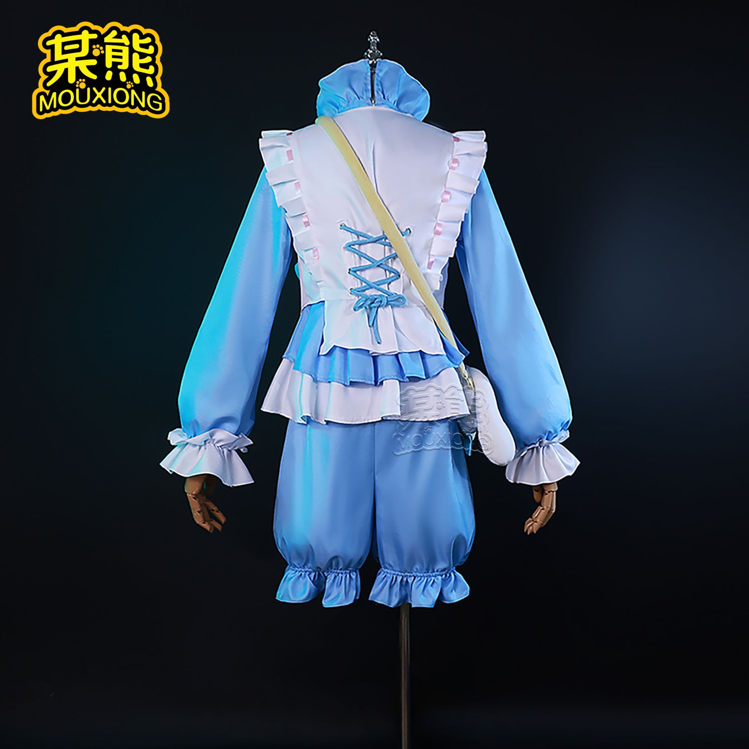 Identity Vアイデンティティ V庭師エマウッズとジョセフにつながるクマの 大きな耳の犬スーツ