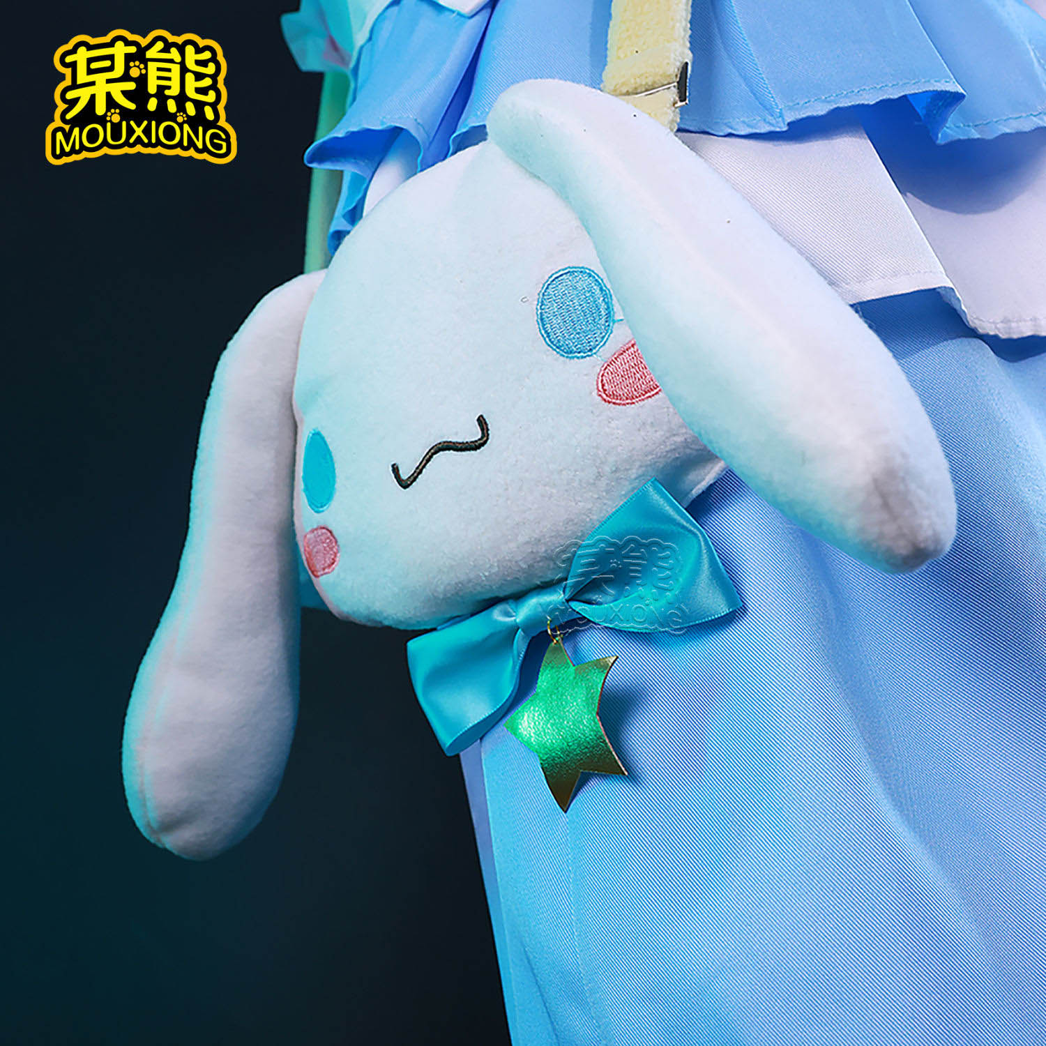 Identity Vアイデンティティ V庭師エマウッズとジョセフにつながるクマの 大きな耳の犬スーツ