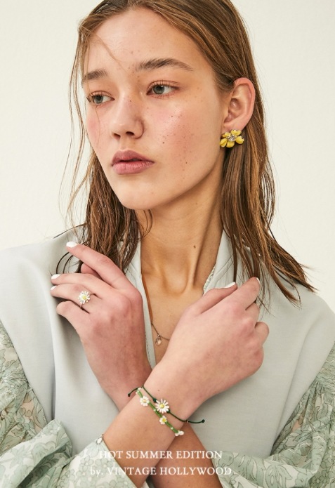 [公式/BTS SUGA着用ブレスレット]シュガブレスレット/デイジー ブレスレット/防弾少年団着用