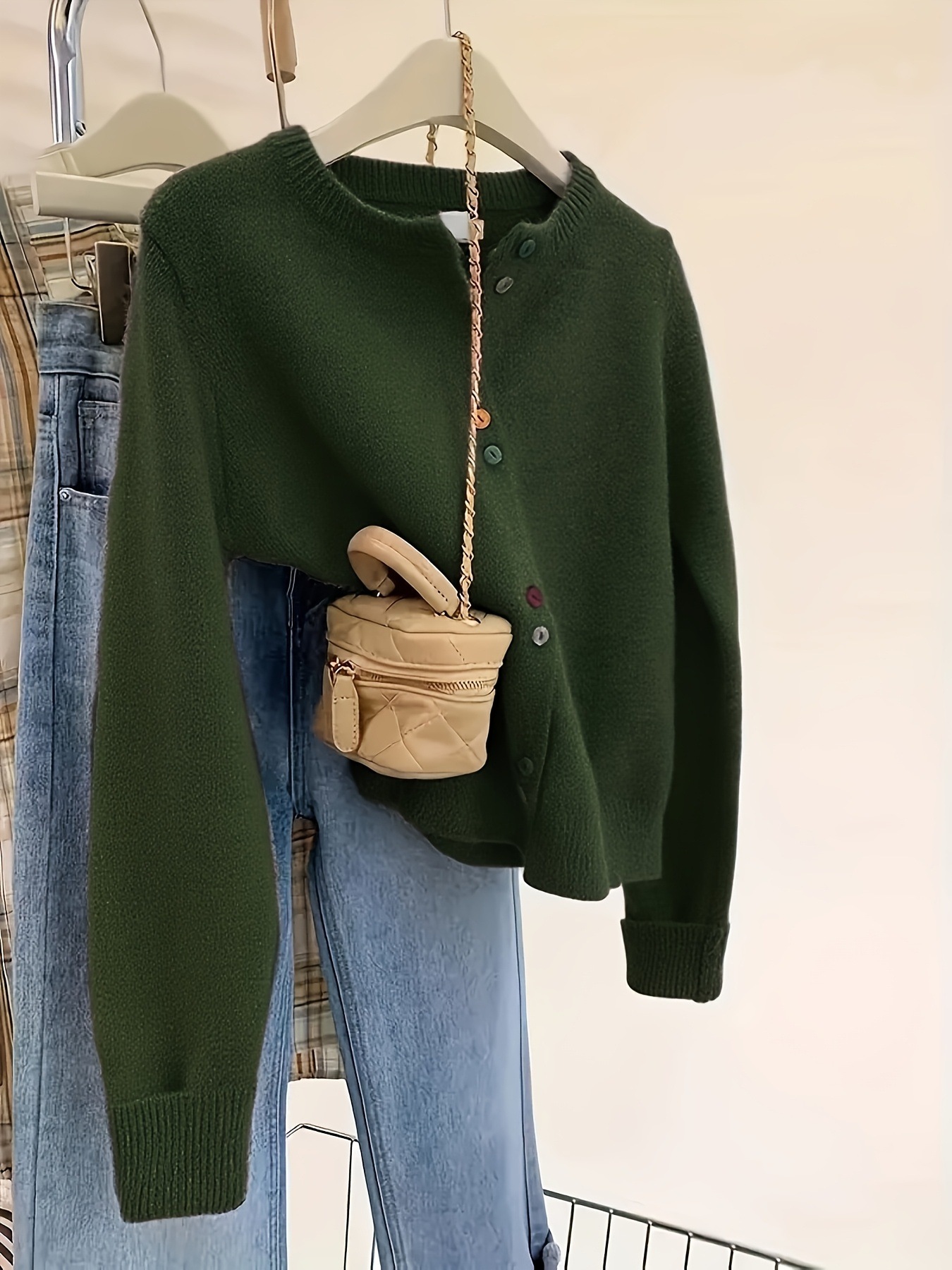 カラフルボタン付き グレー レディース カジュアルカーディガン ラウンドネック オープンフロント ソフト オールシーズン レイヤリング 手洗い ドライクリーニング可 透けない生地 カラフルボタン付き グレー レディース カジュアルカーディガン ラウンドネック オープンフロント ソフト オールシーズン レイヤリング 手洗い ドライクリーニング可 透けない生地