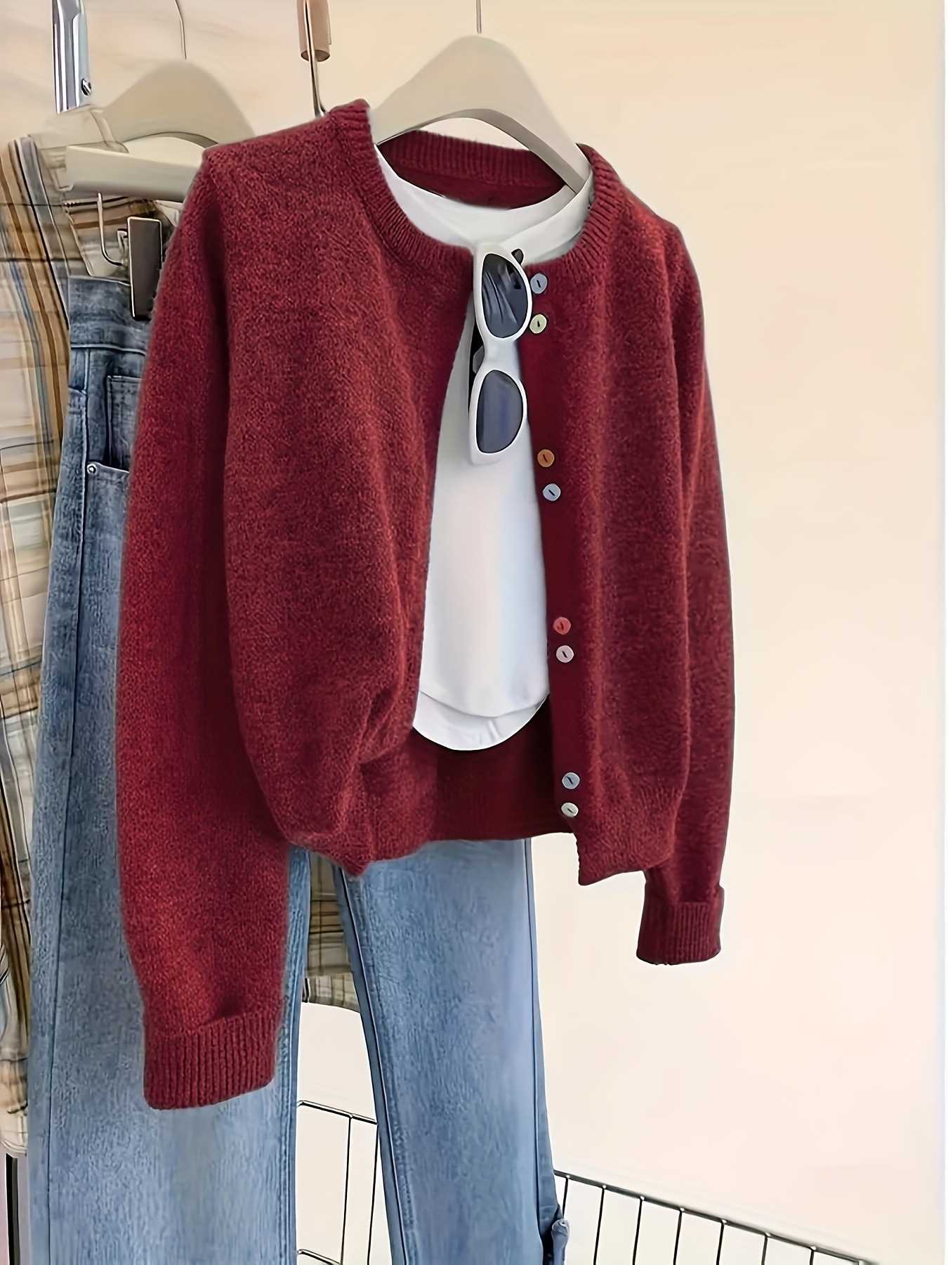 カラフルボタン付き グレー レディース カジュアルカーディガン ラウンドネック オープンフロント ソフト オールシーズン レイヤリング 手洗い ドライクリーニング可 透けない生地 カラフルボタン付き グレー レディース カジュアルカーディガン ラウンドネック オープンフロント ソフト オールシーズン レイヤリング 手洗い ドライクリーニング可 透けない生地