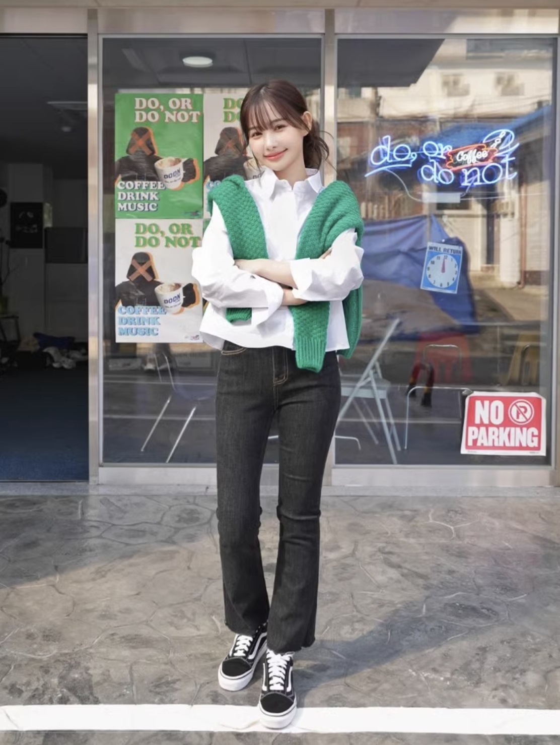 レディース パンツ ボトムス デニム Gパン デニムパンツ カジュアルパンツ アンクル丈 セミフレア 細身 ブーツカット かわいい 大人可愛い カジュアル 上品 おしゃれ かっこいい こなれ感 ラフ レディース パンツ ボトムス デニム Gパン デニムパンツ カジュアルパンツ アンクル丈 セミフレア 細身 ブーツカット かわいい 大人可愛い カジュアル 上品 おしゃれ かっこいい こなれ感 ラフ