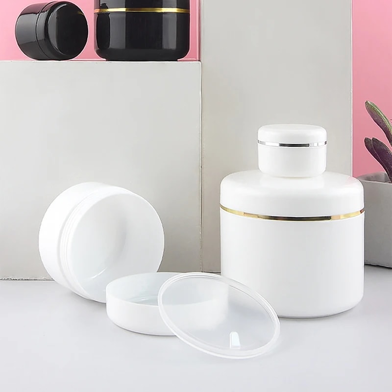 化粧用の空のプラスチック製サンプルボトル,化粧品用の詰め替え可能な容器,黒と白,30個,10g,20g,30g,50g,100g