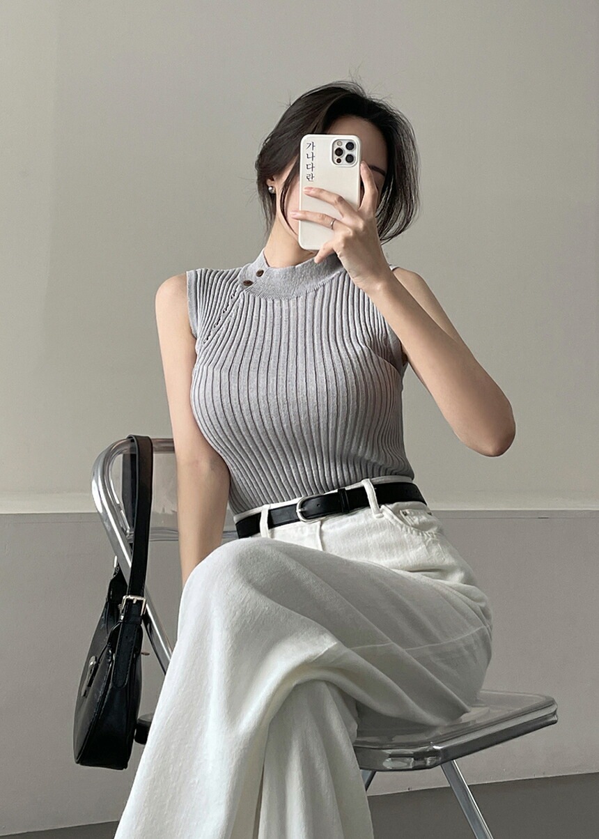 [メガ割りSALE]リネン混リブハーフネックダイアゴナルラインスリムニット