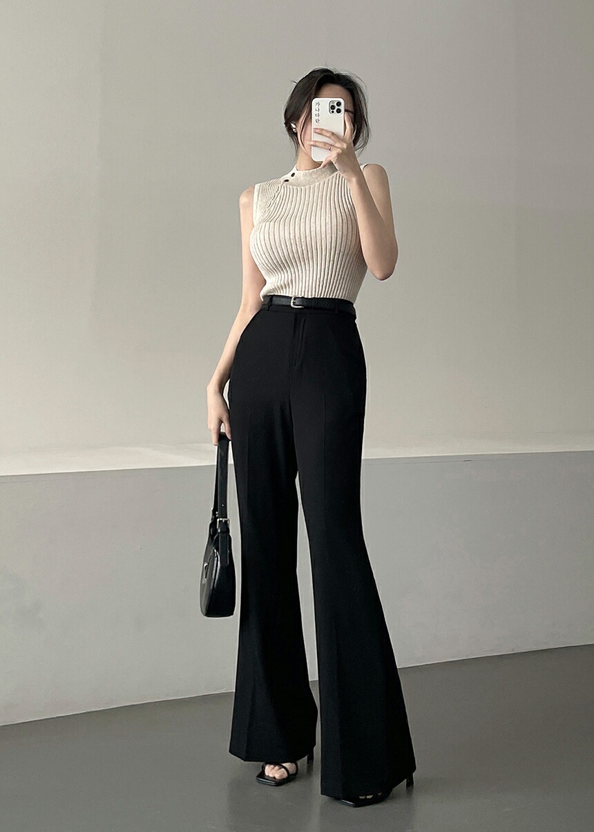 [メガ割りSALE]リネン混リブハーフネックダイアゴナルラインスリムニット