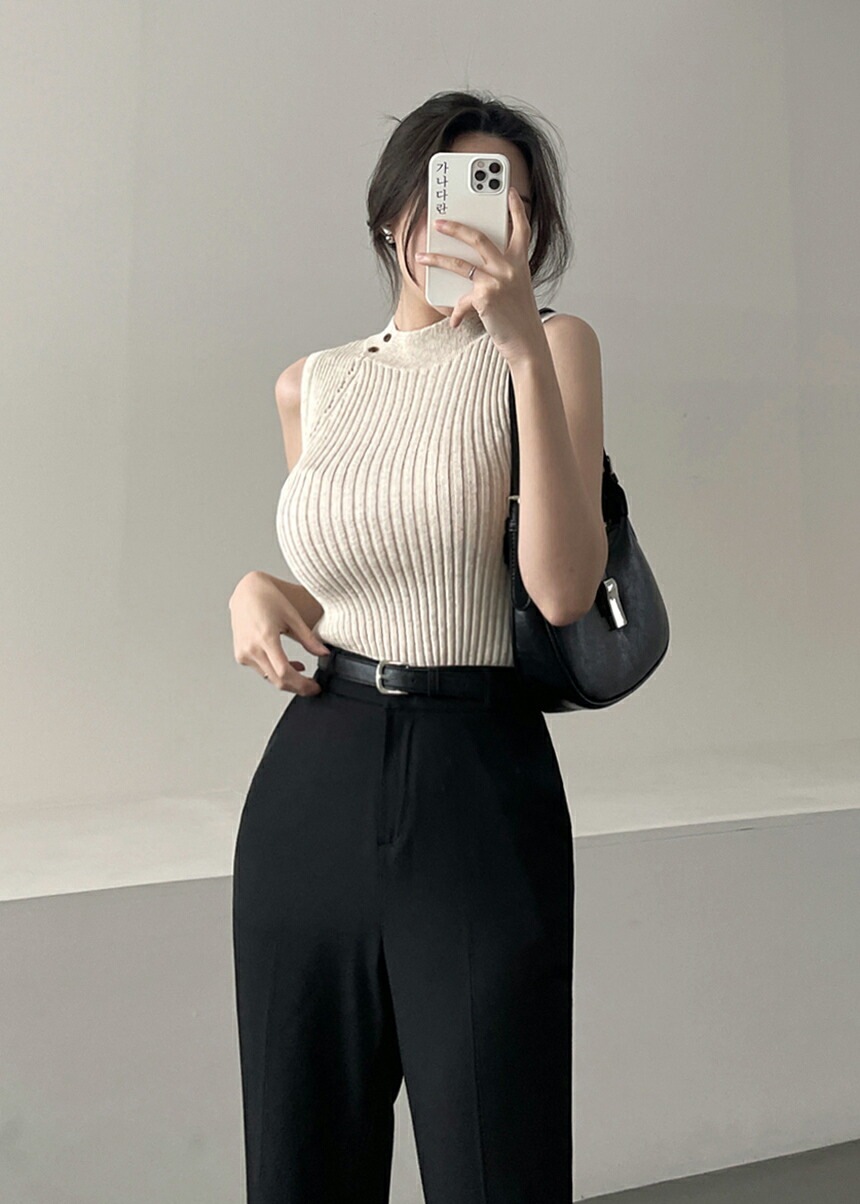 [メガ割りSALE]リネン混リブハーフネックダイアゴナルラインスリムニット