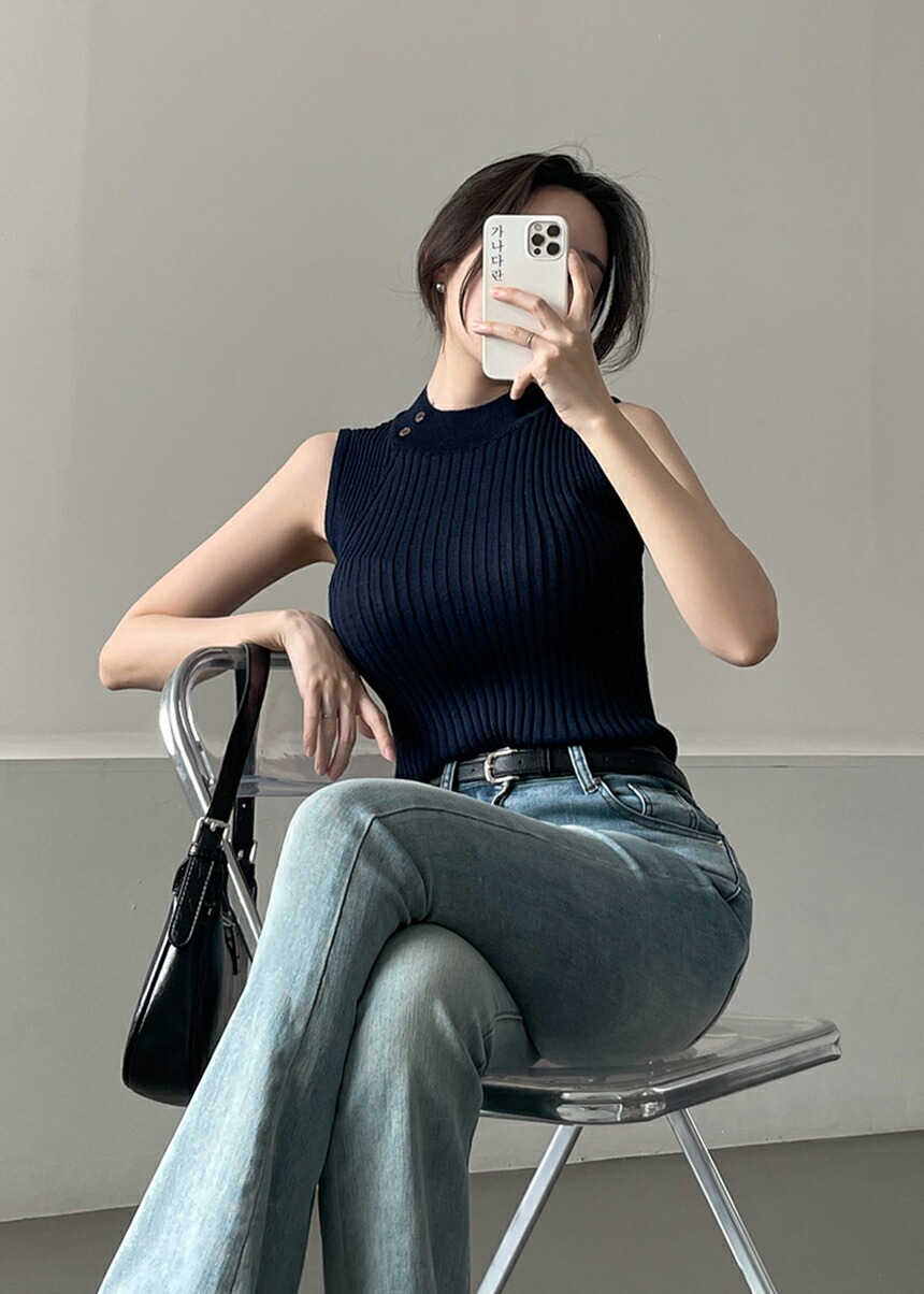 [メガ割りSALE]リネン混リブハーフネックダイアゴナルラインスリムニット