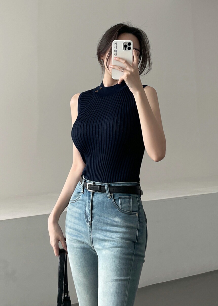 [メガ割りSALE]リネン混リブハーフネックダイアゴナルラインスリムニット