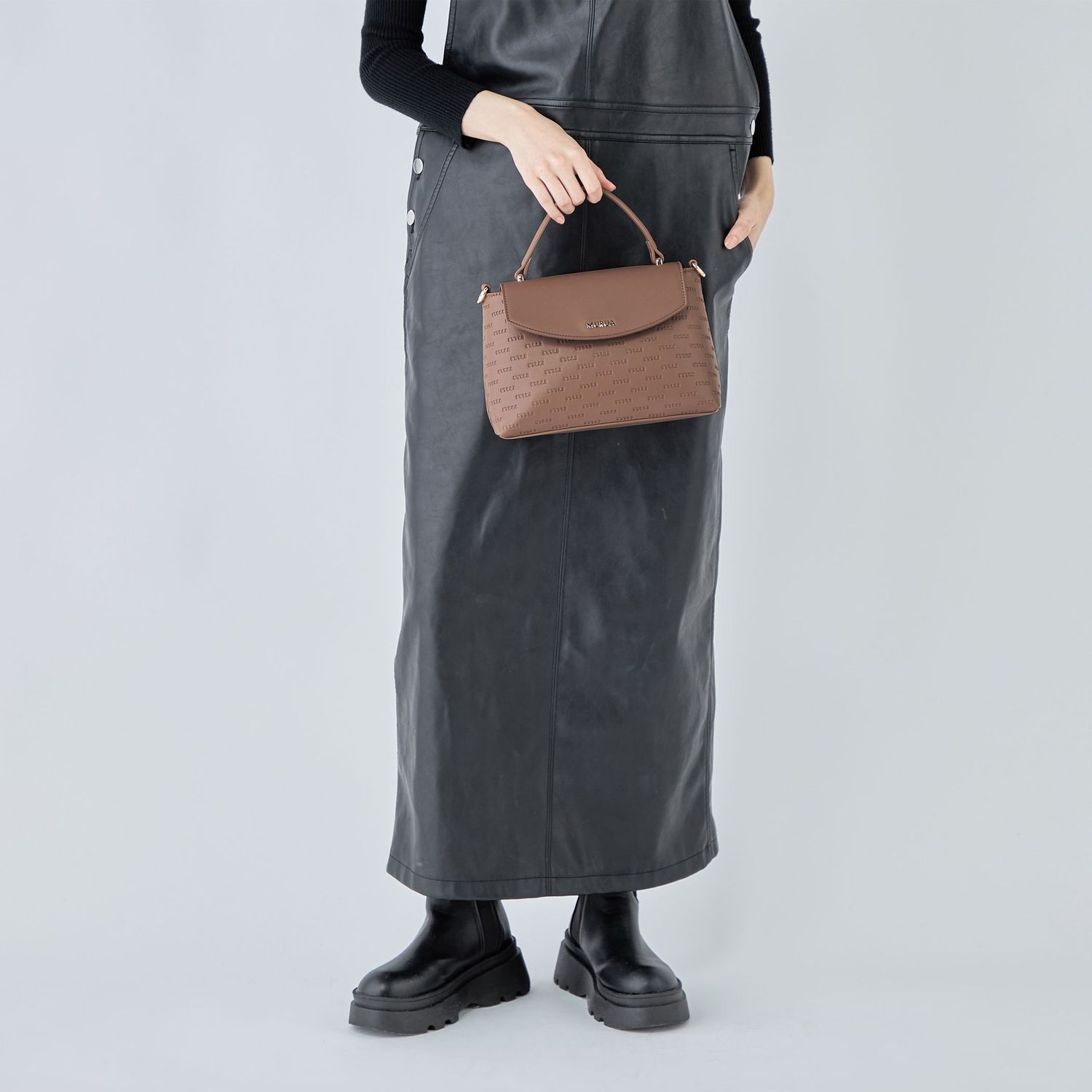 MURUA (ムルーア) 2WAYハンドバッグ ショルダーバッグ MR-B1314 muエンボス レディース ブランド 送料無料 ギフト プレゼント 贈り物 MURUA (ムルーア) 2WAYハンドバッグ ショルダーバッグ MR-B1314 muエンボス レディース ブランド 送料無料 ギフト プレゼント 贈り物