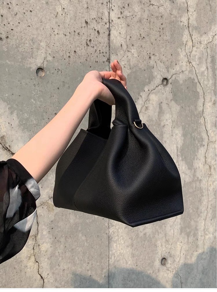 アメリカ軍 偵察隊肩掛けショルダーバッグ B S081YN コヨ‐テ ブラウン