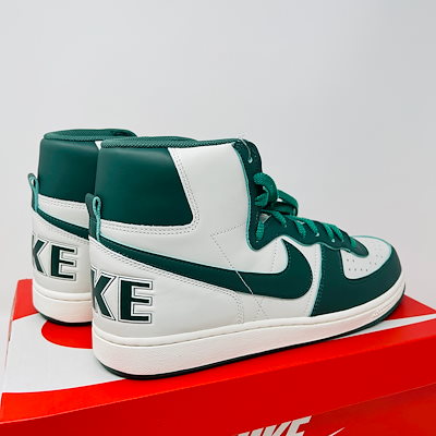 Qoo10] NIKE ターミネーター ハイ ノーブルグリーン : メンズ