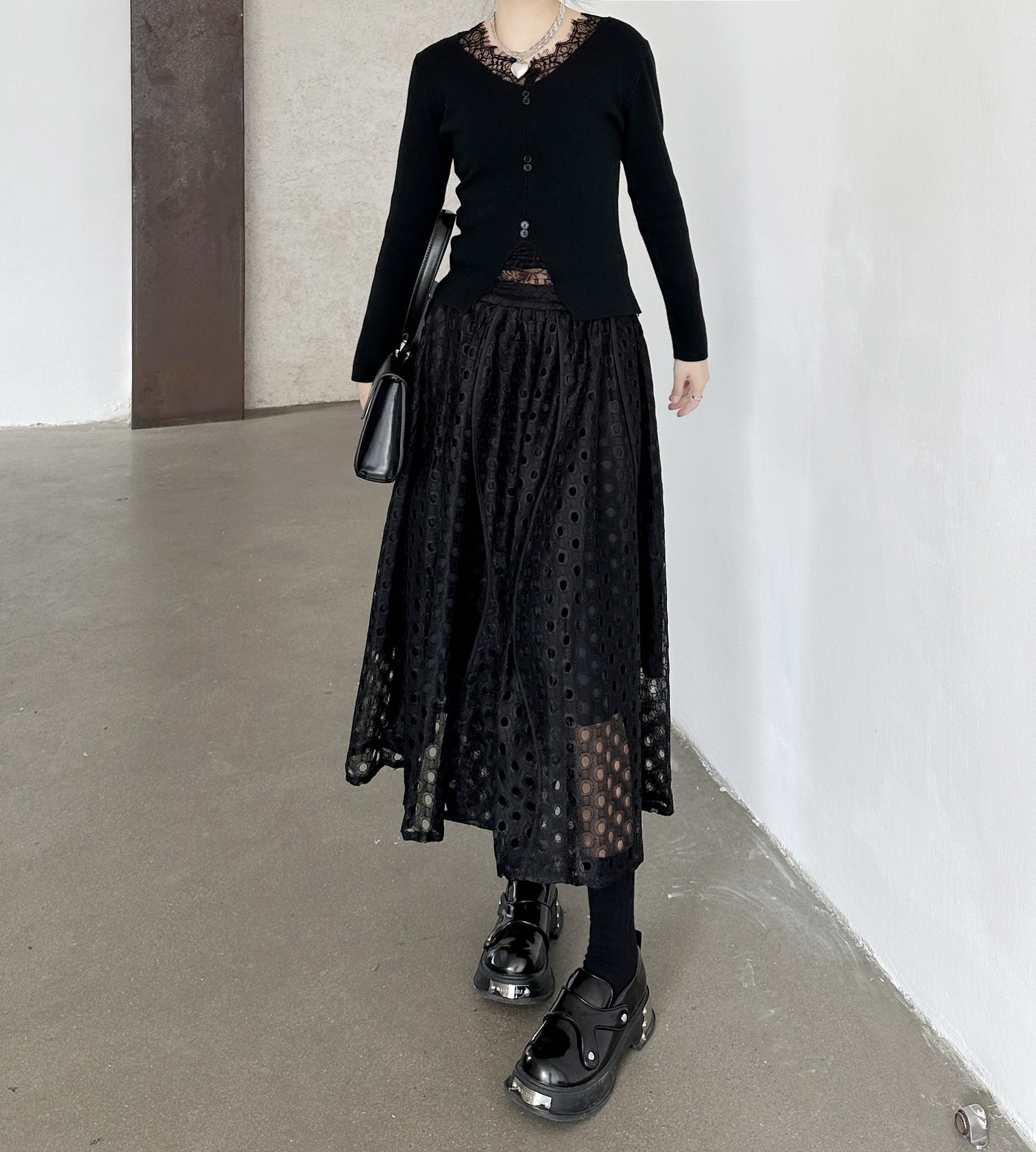 【J.Fashion】 レース スカート おしゃれ 透かし彫り 個性的なデザイン レディース ロングスカート メガ割