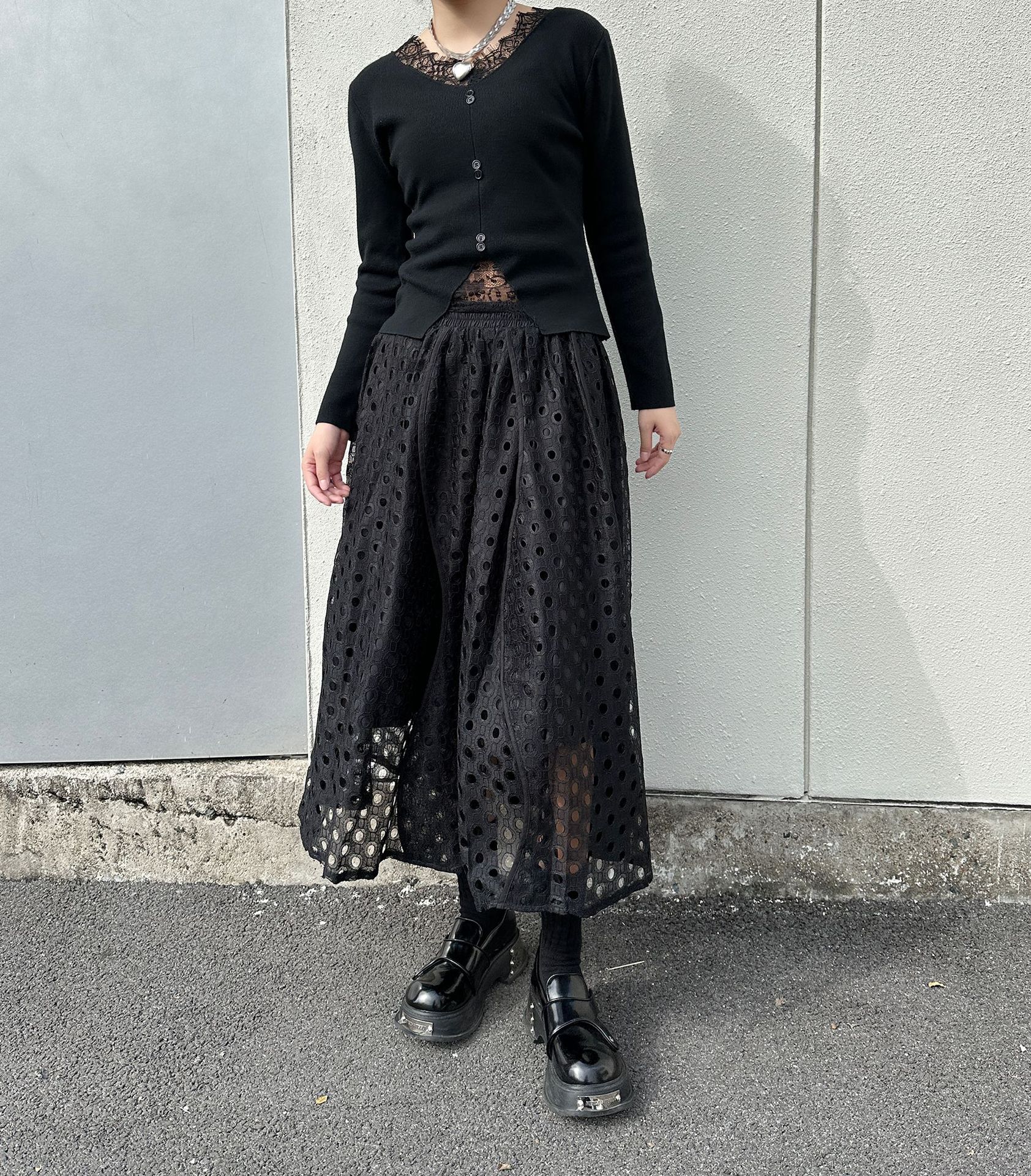 【J.Fashion】 レース スカート おしゃれ 透かし彫り 個性的なデザイン レディース ロングスカート メガ割