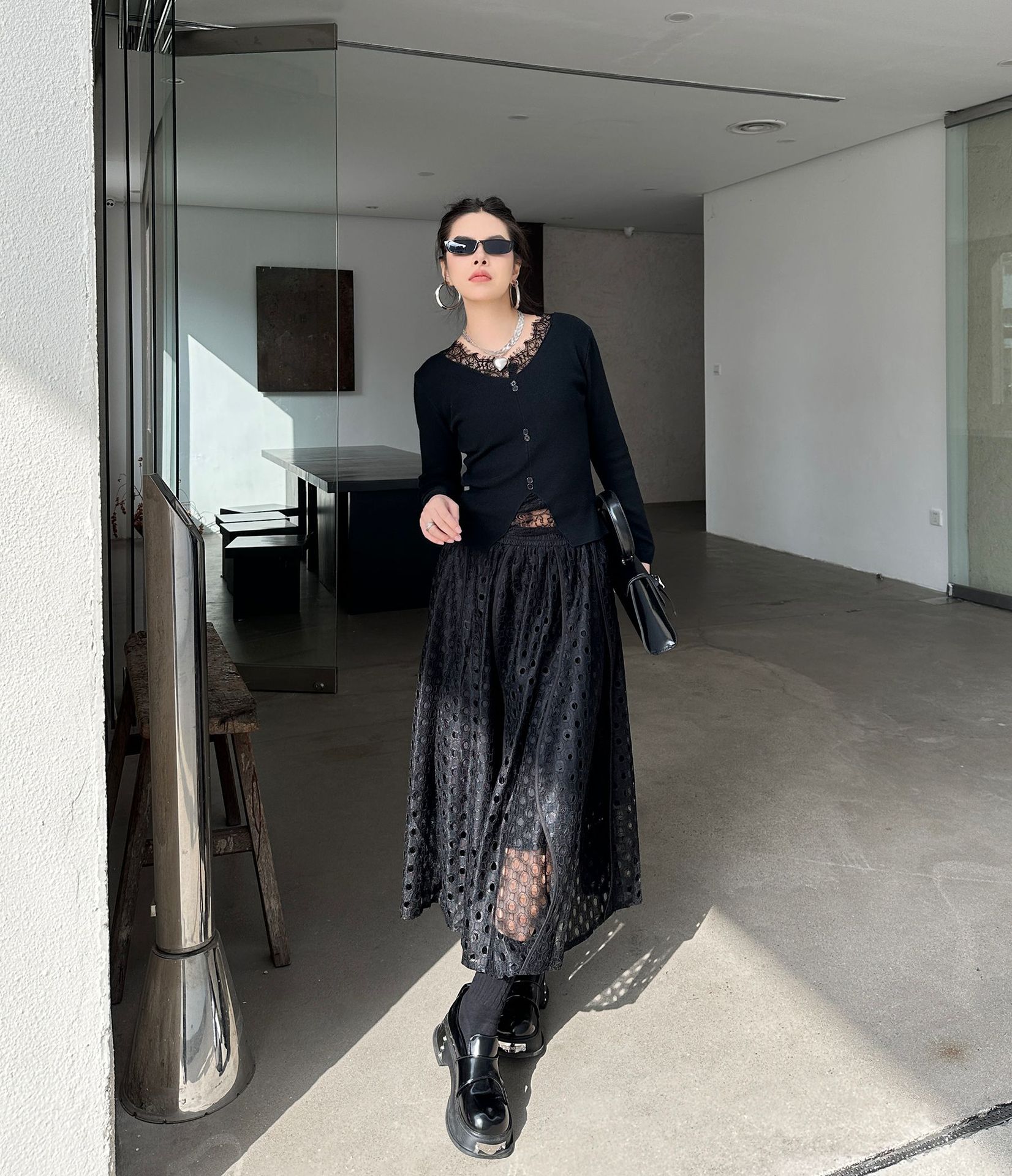 【J.Fashion】 レース スカート おしゃれ 透かし彫り 個性的なデザイン レディース ロングスカート メガ割