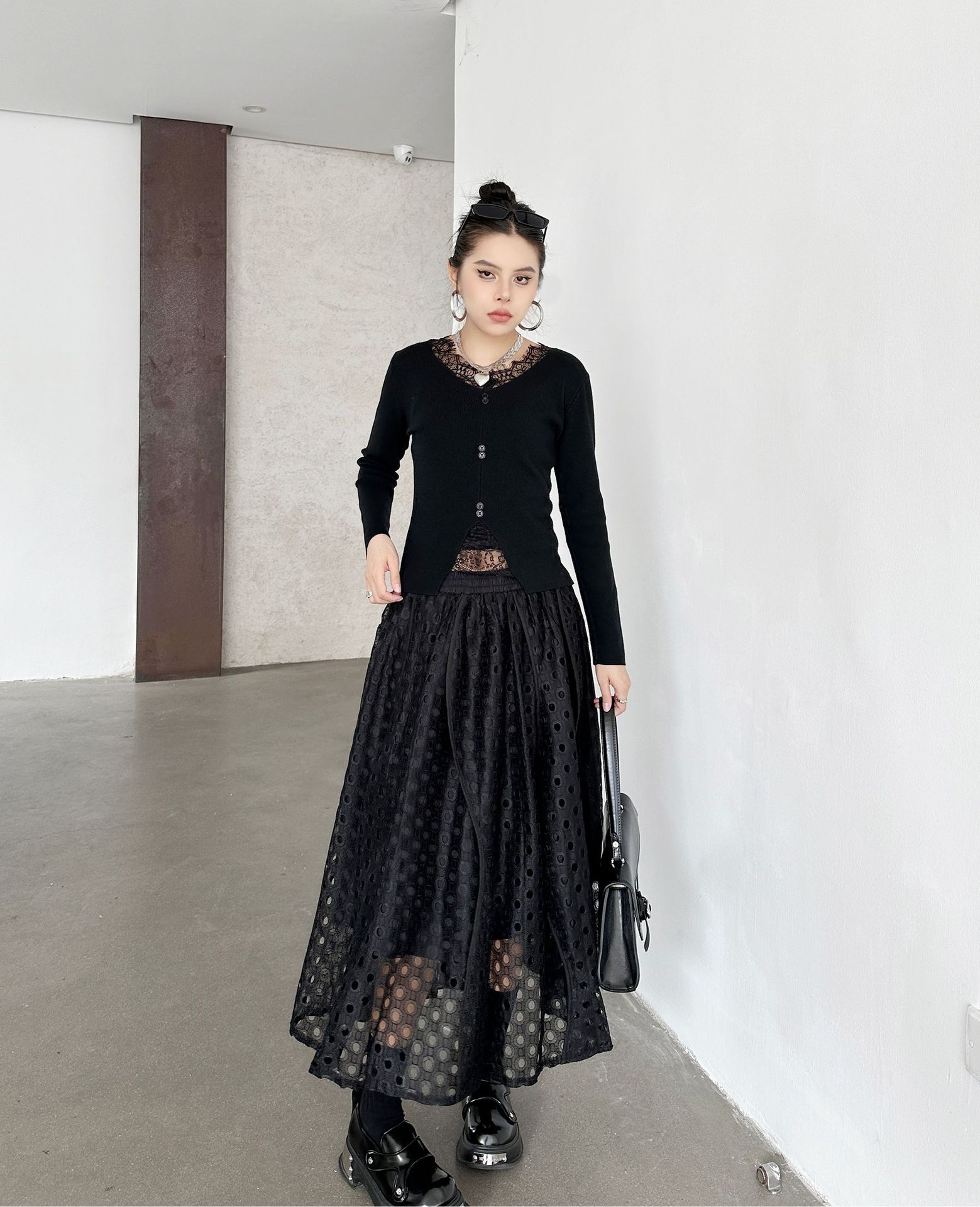 【J.Fashion】 レース スカート おしゃれ 透かし彫り 個性的なデザイン レディース ロングスカート メガ割