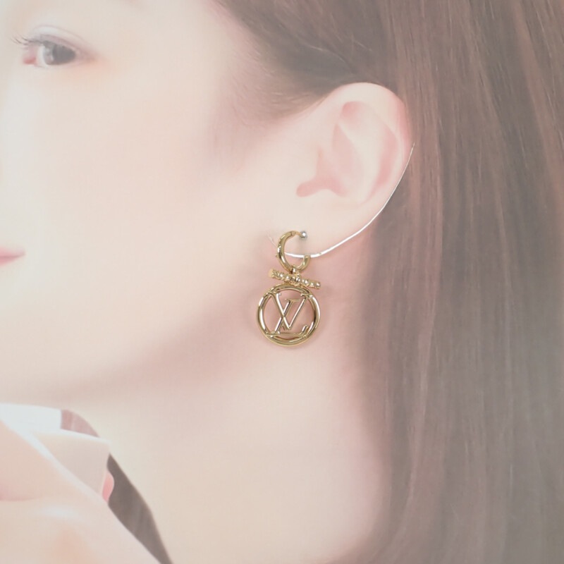 ベイビールイーズ M00613 ピアス メタル ゴールド レディース 美品 ギフト 可愛い【Aランク】 ベイビールイーズ M00613 ピアス メタル ゴールド レディース 美品 ギフト 可愛い【Aランク】