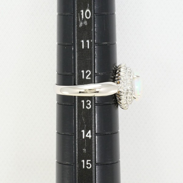 PT900 プラチナ リング 12.5号 オパール 0.61 ダイヤ 0.30 中古 PT900 プラチナ リング 12.5号 オパール 0.61 ダイヤ 0.30 中古