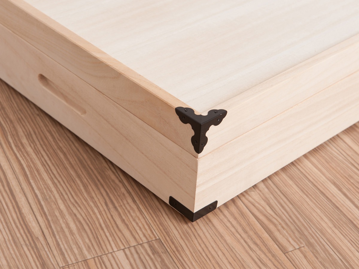 桐 衣装ケース 3段 衣裳箱 隅金具付 高さ33cm 完成品 桐衣装箱 衣装箱 衣装ケース 天然木 木製 衣類収納 収納 桐箪笥 桐タンス 蓋つき フタ付き 三段 ケース ボックス 収納ケース 桐 衣装ケース 3段 衣裳箱 隅金具付 高さ33cm 完成品 桐衣装箱 衣装箱 衣装ケース 天然木 木製 衣類収納 収納 桐箪笥 桐タンス 蓋つき フタ付き 三段 ケース ボックス 収納ケース