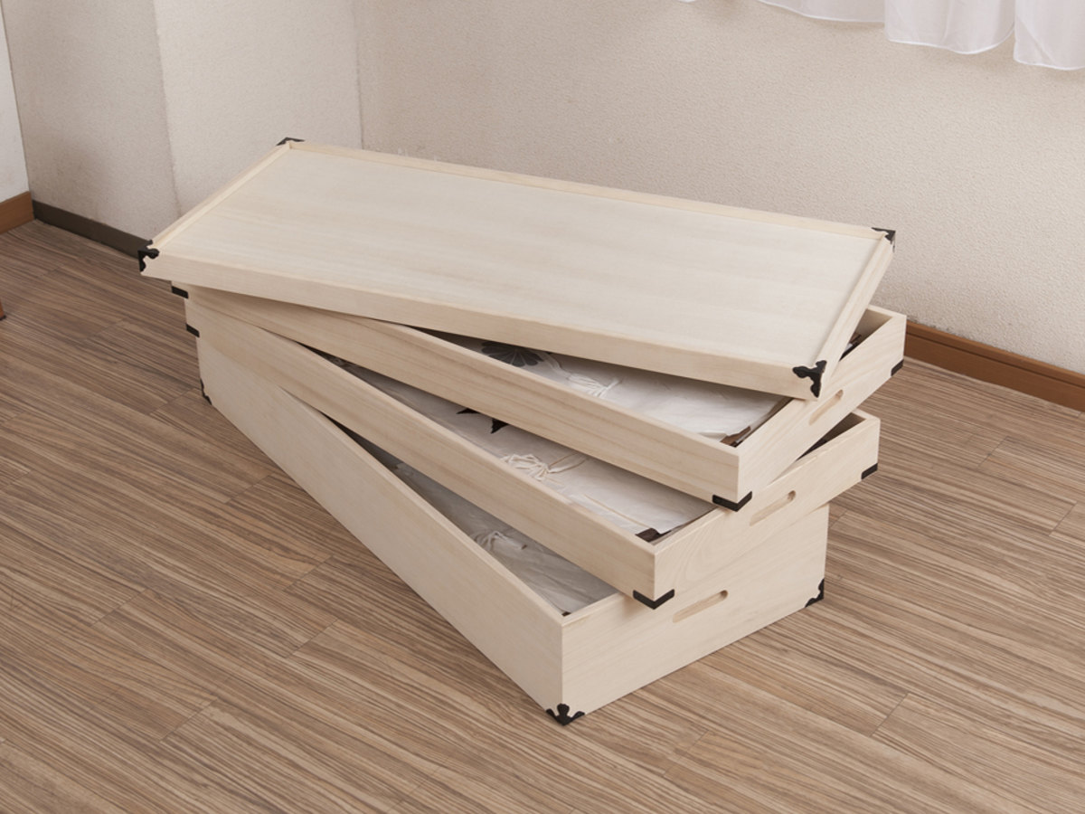 桐 衣装ケース 3段 衣裳箱 隅金具付 高さ33cm 完成品 桐衣装箱 衣装箱 衣装ケース 天然木 木製 衣類収納 収納 桐箪笥 桐タンス 蓋つき フタ付き 三段 ケース ボックス 収納ケース 桐 衣装ケース 3段 衣裳箱 隅金具付 高さ33cm 完成品 桐衣装箱 衣装箱 衣装ケース 天然木 木製 衣類収納 収納 桐箪笥 桐タンス 蓋つき フタ付き 三段 ケース ボックス 収納ケース
