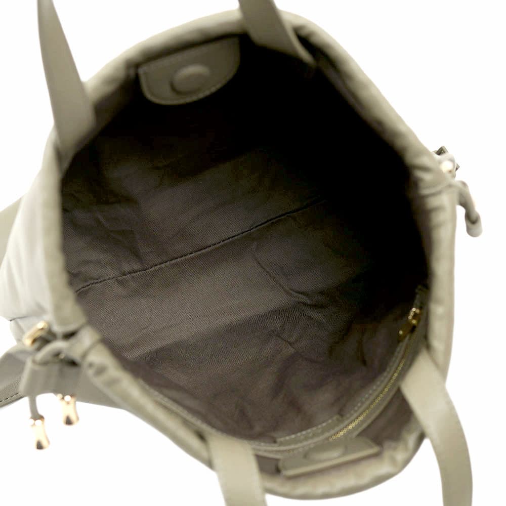 アーペーセー ショルダーバッグ トートバッグ レディース VERT TAUPE A.P.C. PUAAT-F61833-KAW PUAAT F61833 KAW アーペーセー ショルダーバッグ トートバッグ レディース VERT TAUPE A.P.C. PUAAT-F61833-KAW PUAAT F61833 KAW