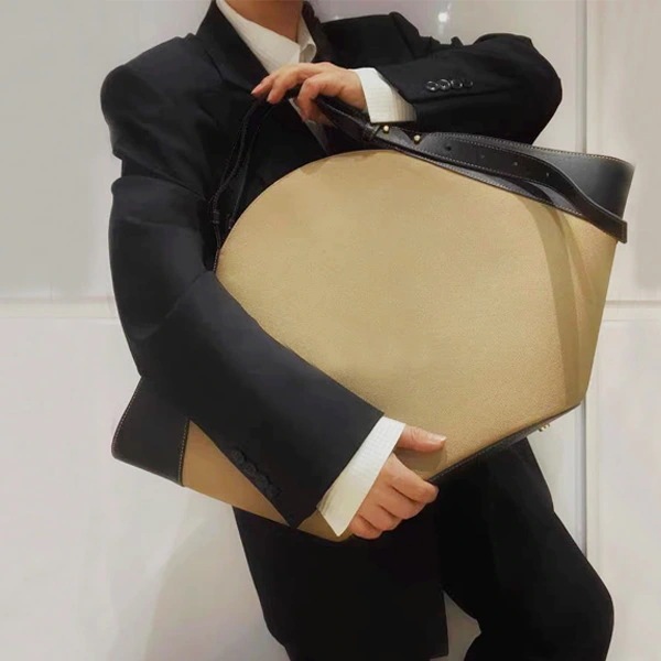 本革ショルダーバッグ斜めがけ大容量カバンレディース通勤出張旅行韓国ファッションキャリーバッグ 母の日 バックパック