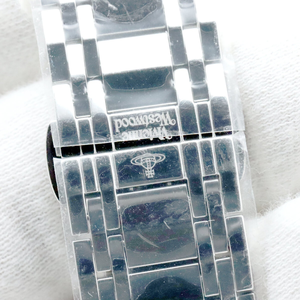 レディース 腕時計 VW7043-B35 クォーツ ステンレススチール ブラック文字盤 シルバー 質屋出品 レディース 腕時計 VW7043-B35 クォーツ ステンレススチール ブラック文字盤 シルバー 質屋出品